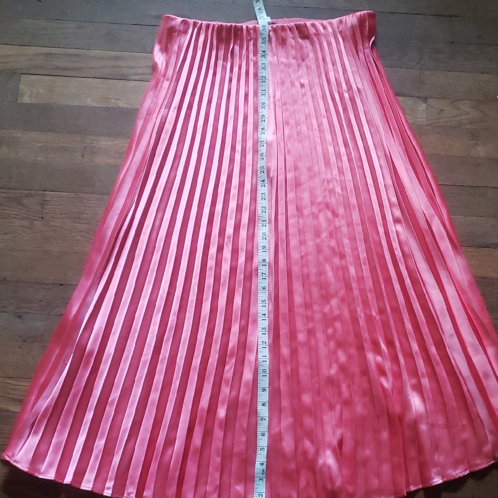 Chic A-Line Pink Pleated Skirt